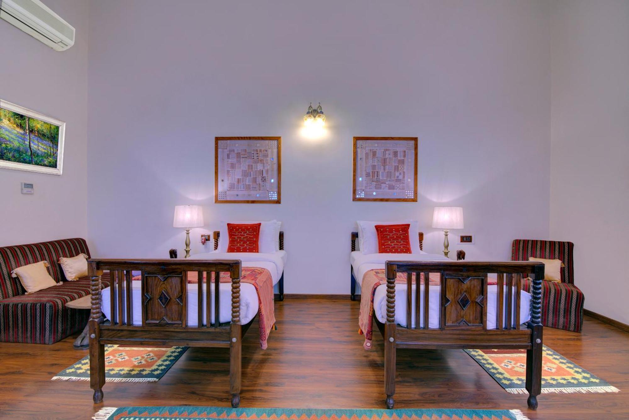 Welcomheritage Shivavilas Palace, Hampi Hoszpet Kültér fotó