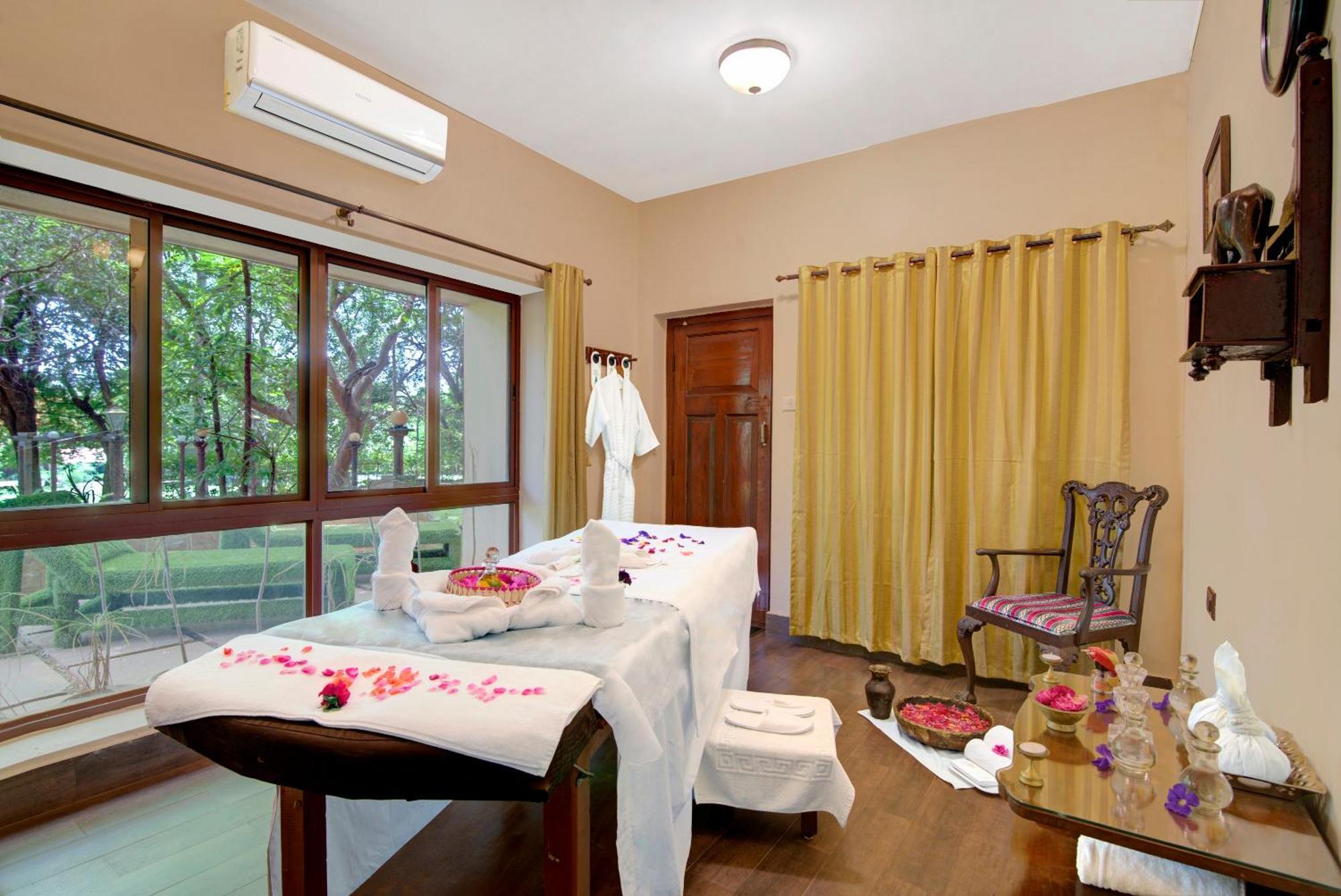 Welcomheritage Shivavilas Palace, Hampi Hoszpet Kültér fotó