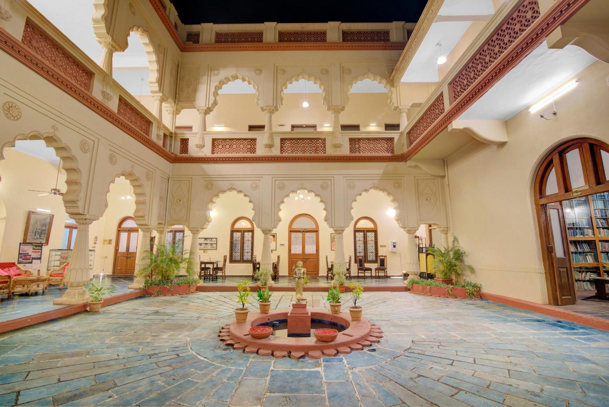 Welcomheritage Shivavilas Palace, Hampi Hoszpet Kültér fotó
