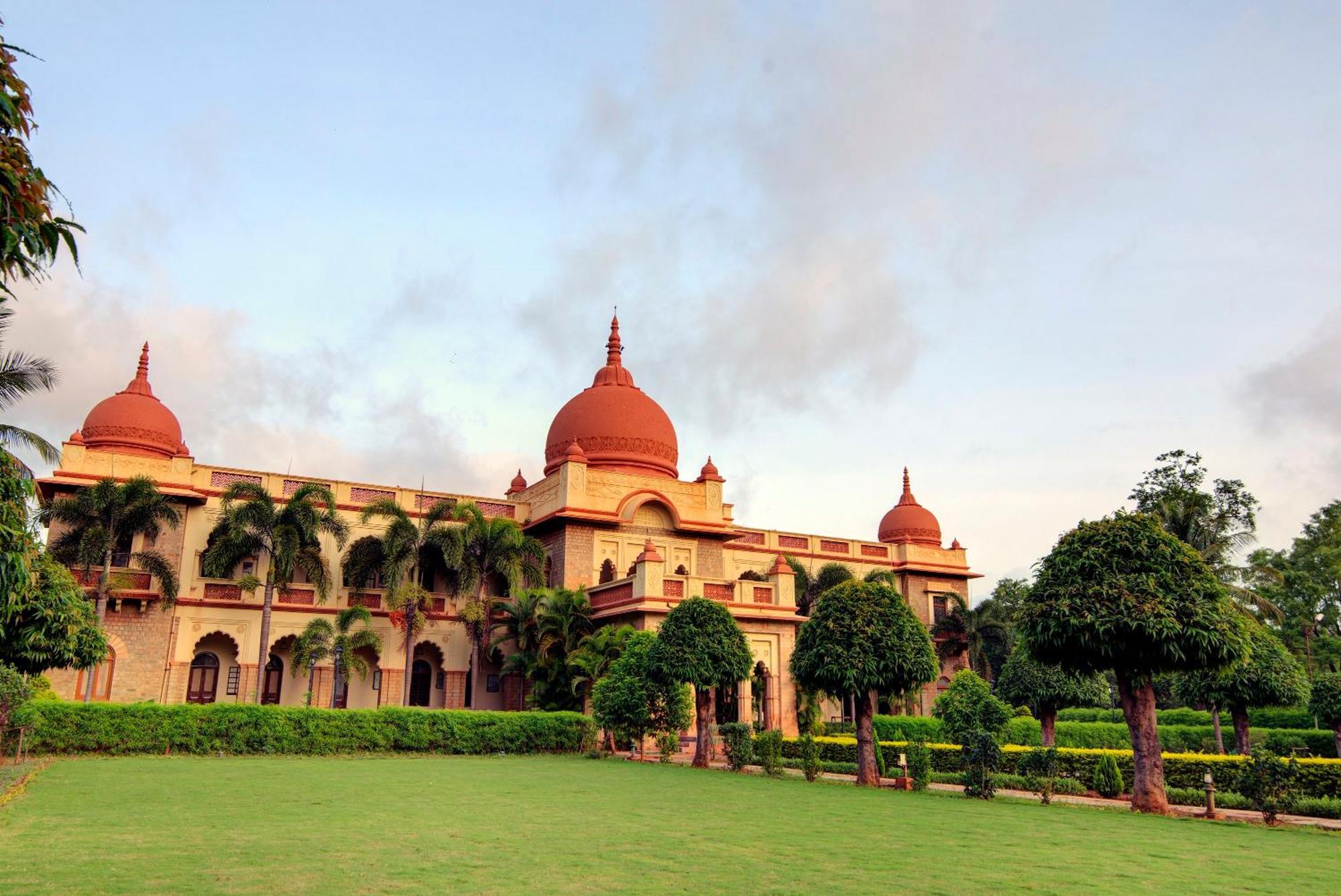 Welcomheritage Shivavilas Palace, Hampi Hoszpet Kültér fotó