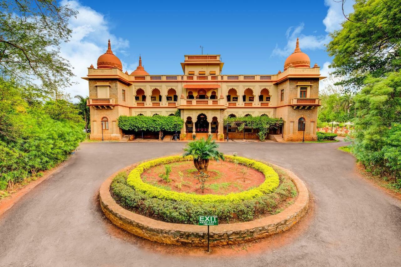 Welcomheritage Shivavilas Palace, Hampi Hoszpet Kültér fotó