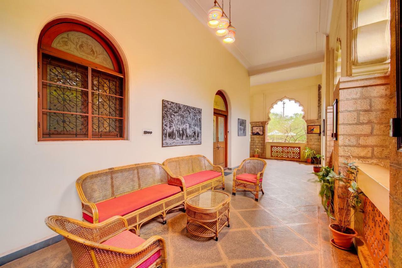 Welcomheritage Shivavilas Palace, Hampi Hoszpet Kültér fotó